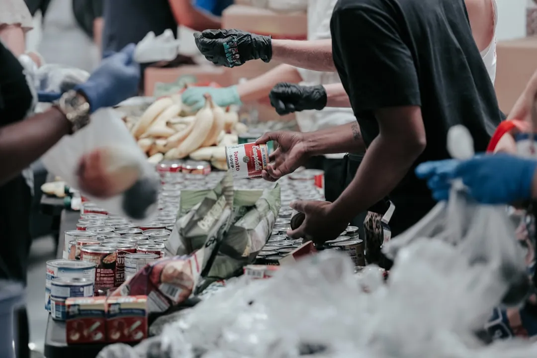 智能家居产品如何融入重庆公寓安防体系：从智能门锁到智能照明的联动应用